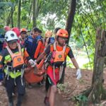 TIM SAR MENEMUKAN KORBAN TERAKHIR AKIBAT TENGGELAM DI KALI CIRARAB TANGERANG