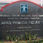 NAPI BERDUIT BERKUASA DIDALAM LAPAS PEMILIK APOTIK KERJASAMA DENGAN PERUGAS LAPAS PEMUDA KLAS IIB A TANGERANG.